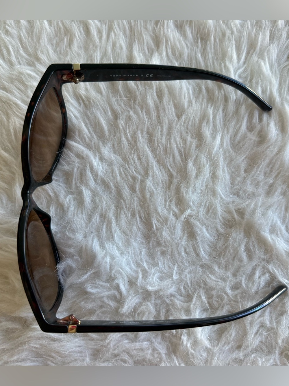 Tory Burch Sunglasses - Picture 4 of 8